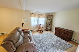 18 Meryl Ct, Groton, CT 06340 - Photo 2