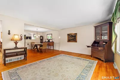 7 Banbury Road, Simsbury, CT 06092 - Photo 6