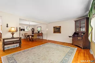 7 Banbury Rd, Simsbury, CT 06092 - Photo 6