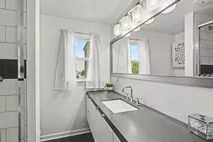 845 Knapps Hwy, Fairfield, CT 06824 - Photo 14