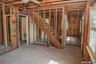 678 Farmington Ave, New Britain, CT 06053 - Photo 10
