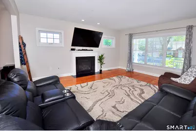 20 Miller Terrace, Windsor Locks, CT 06096 - Photo 12
