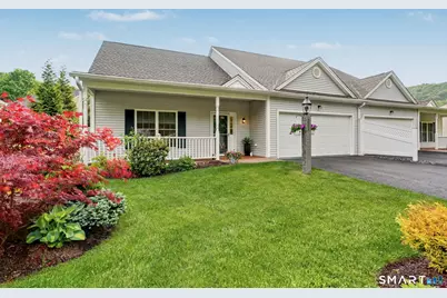 223 Meadow Brook Road #223, Oxford, CT 06478 - Photo 2