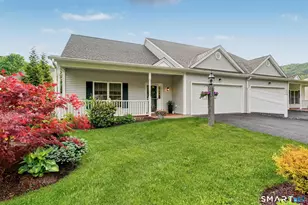 223 Meadow Brook Rd, Oxford, CT 06478 - Photo 2