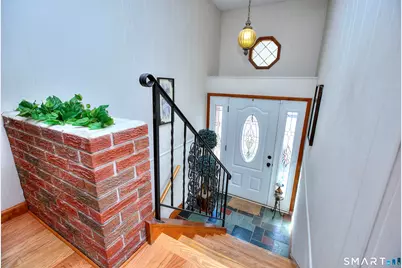 34 Richard Circle, Stratford, CT 06614 - Photo 18