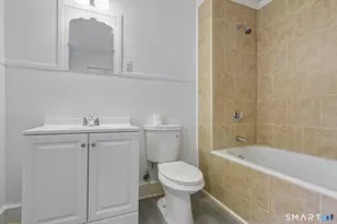 45 High St, Wallingford, CT 06492 - Photo 6