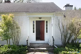 22 Robin Hill Ln, Salisbury, CT 06039 - Photo 2