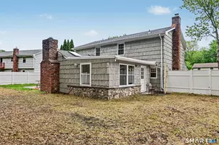 44 Barmore Dr W, Stamford, CT 06905 - Photo 28