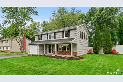 44 Barmore Drive West, Stamford, CT 06905 - Photo 2
