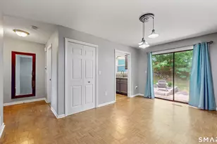 527 Hilliard St, Manchester, CT 06042 - Photo 6