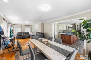 60 Watch Hill Dr, Middletown, CT 06457 - Photo 4