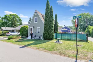 32 Peak Ave, Milford, CT 06460 - Photo 36