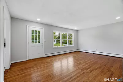 21 Tower Avenue, Groton, CT 06340 - Photo 6