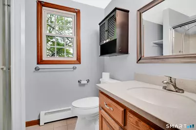 29 Burr Road, Bloomfield, CT 06002 - Photo 38