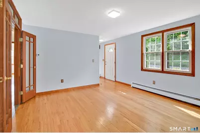 29 Burr Road, Bloomfield, CT 06002 - Photo 22