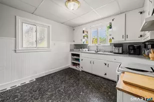 111 Highland Ave, Naugatuck, CT 06770 - Photo 6