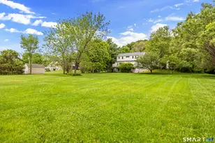694 Millbrook Rd, Middletown, CT 06457 - Photo 32