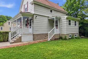 28 Moore Ct, New London, CT 06320 - Photo 10