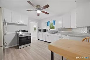 28 Moore Ct, New London, CT 06320 - Photo 24