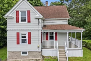 28 Moore Ct, New London, CT 06320 - Photo 6