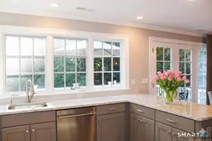 5 Possum Cir, Norwalk, CT 06853 - Photo 6