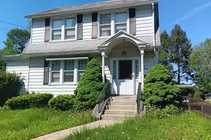63 Robert St, Waterbury, CT 06710 - Photo 1