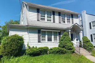 63 Robert St, Waterbury, CT 06710 - Photo 2
