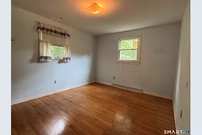 665 Bradley Street, East Haven, CT 06512 - Photo 14