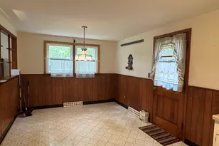 665 Bradley St, East Haven, CT 06512 - Photo 10