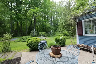 35 Deer Spring Rd, Redding, CT 06896 - Photo 6