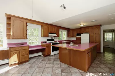 35 Deer Spring Road, Redding, CT 06896 - Photo 18