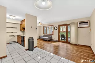 25 Washington St, Bristol, CT 06010 - Photo 4