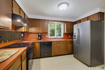 11 Round Hill Road, Granby, CT 06035 - Photo 12