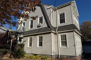 1253 Forest Rd, New Haven, CT 06515 - Photo 2