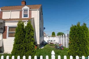 1184 Lindley St, Bridgeport, CT 06606 - Photo 30