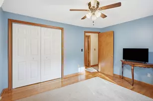 4 Woodland Hollow St, Windsor Locks, CT 06096 - Photo 20