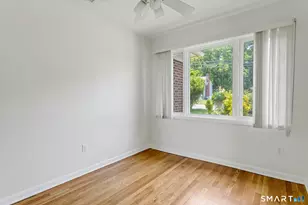 192 Frenchtown Rd, Bridgeport, CT 06606 - Photo 14