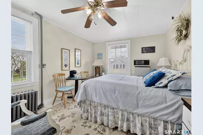 17 Park Street, New London, CT 06320 - Photo 20