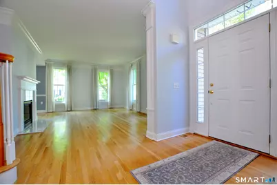 18 Cavendish Place #18, Avon, CT 06001 - Photo 4