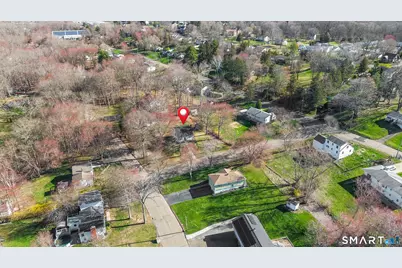 2 Burr Hill Terrace, North Branford, CT 06471 - Photo 4