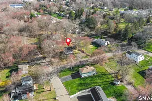 2 Burr Hl Ter, North Branford, CT 06471 - Photo 4