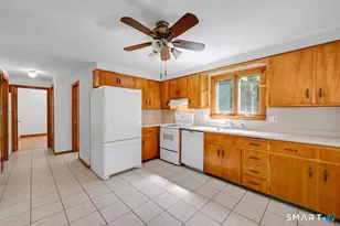 49 Schaffer Dr, East Hartford, CT 06118 - Photo 12