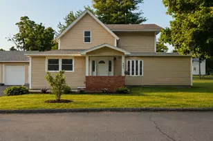 461 Mountain Rd, Newington, CT 06111 - Photo 1