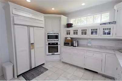 3 Wilson Avenue, Old Saybrook, CT 06475 - Photo 8