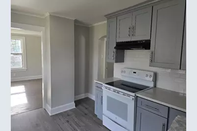 22 Holly Street, Waterbury, CT 06706 - Photo 2