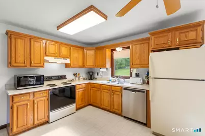 22 Brentwood Road, New Milford, CT 06776 - Photo 16