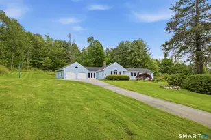 107 Roberts Ave, Winchester, CT 06098 - Photo 4