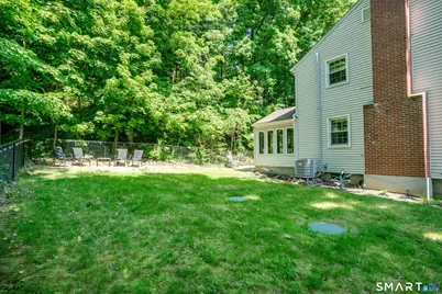 521 Shuttle Meadow Avenue, New Britain, CT 06052 - Photo 26