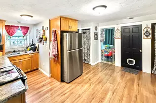 158 Church St, Thompson, CT 06277 - Photo 10