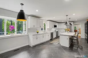 418 Hunting Ridge Rd, Stamford, CT 06903 - Photo 12